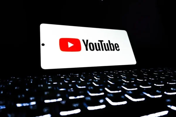 Patostreaming: nowe przepisy weszły w życie – co grozi za publikowanie szkodliwych treści?