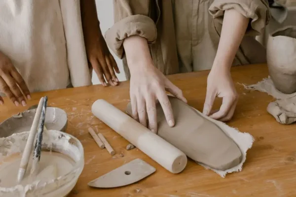 Ceramiczne Wieczory dla dorosłych – nowy sezon w Studiu Lalka