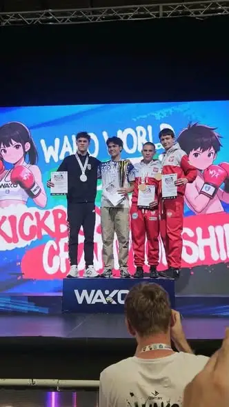 Maciej Miechowicz z brązem Mistrzostw Świata WAKO w kickboxingu